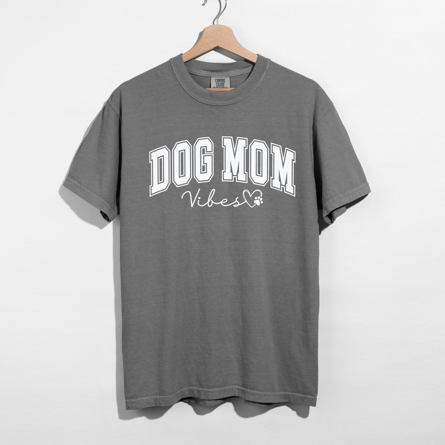 Dog mom vibes T-shirt