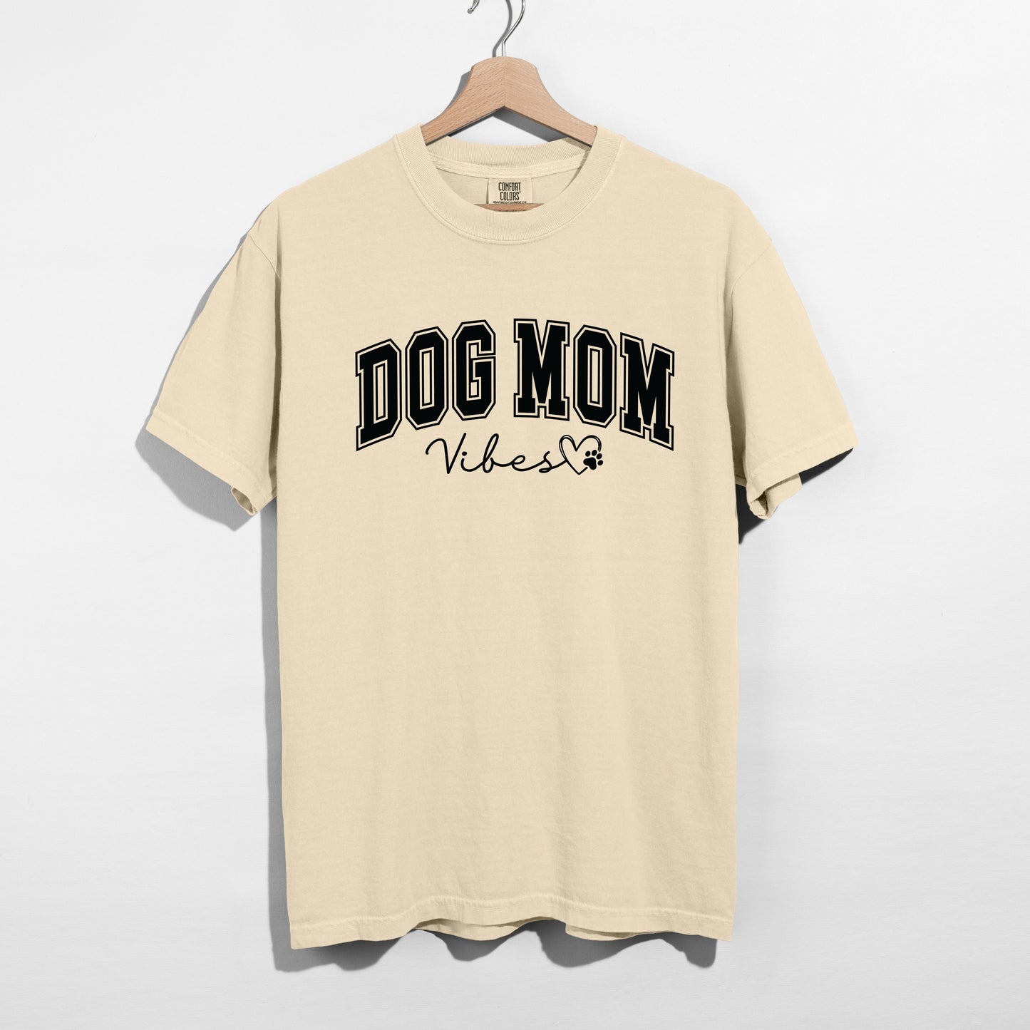 Dog mom vibes T-shirt